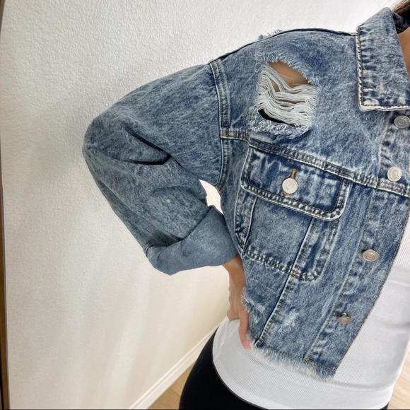 MRSALLIEXO— SOLD OUT - Picture 9 of 11